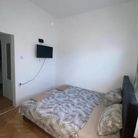 Apartmani Home شقة Zaječar