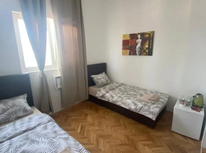 公寓 Apartmani Home *